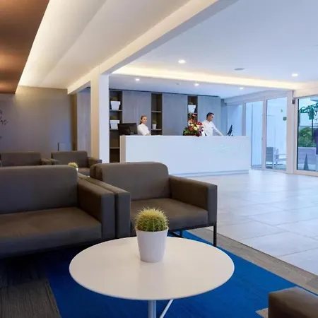 Doble Deluxe Con Media Pension, Wifi Cerca De