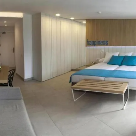 아파트 Doble Deluxe Con Media Pension, Wifi Cerca De *